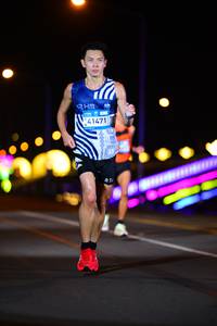 BIB: 41471
                            <button type="button" onclick="openModal(22882732)" class="btn btn-primary btn-sm float-right btn-popup" data-toggle="modal" data-target=".modal-high-quality">
                        <i class="fas fa-shopping-cart"></i> Add to Cart
                    </button>
                                            <button type="button" onclick="isThisMe(22882732, true)" class="btn btn-success btn-sm float-right btn-popup btn-isme hidden" data-toggle="tooltip" data-placement="bottom" title="นี่คือรูปของคุณใช่ไหม คลิกที่นี่เพื่อเอาเข้าอัลบั้ม">
                        <i class="fas fa-plus"></i> Add to album
                    </button>
                    <button type="button" onclick="isThisMe(22882732, false)" class="btn btn-warning btn-sm float-right btn-popup btn-isnotme hidden">
                        <i class="fas fa-ban"></i> Remove from album
                    </button>